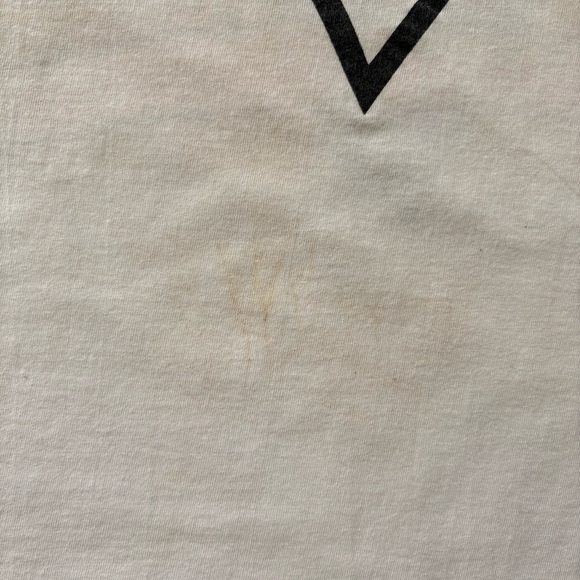 Vintage 1992 Beach Boys Graphic Tee - Picture 9 of 11